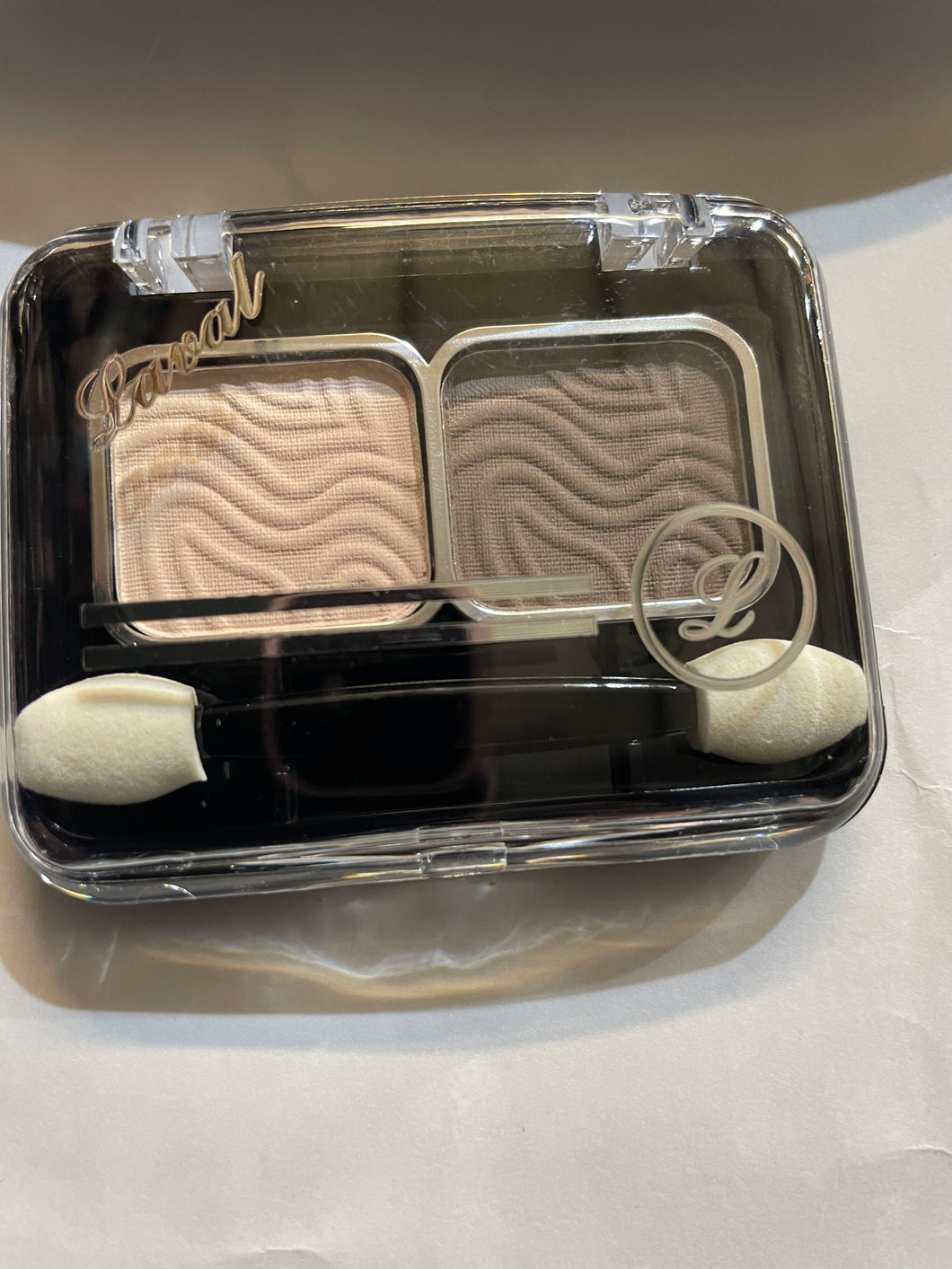 Laval Cashmere duo eyeshadow